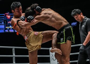 کلینچ در کیک‌بوکسینگ